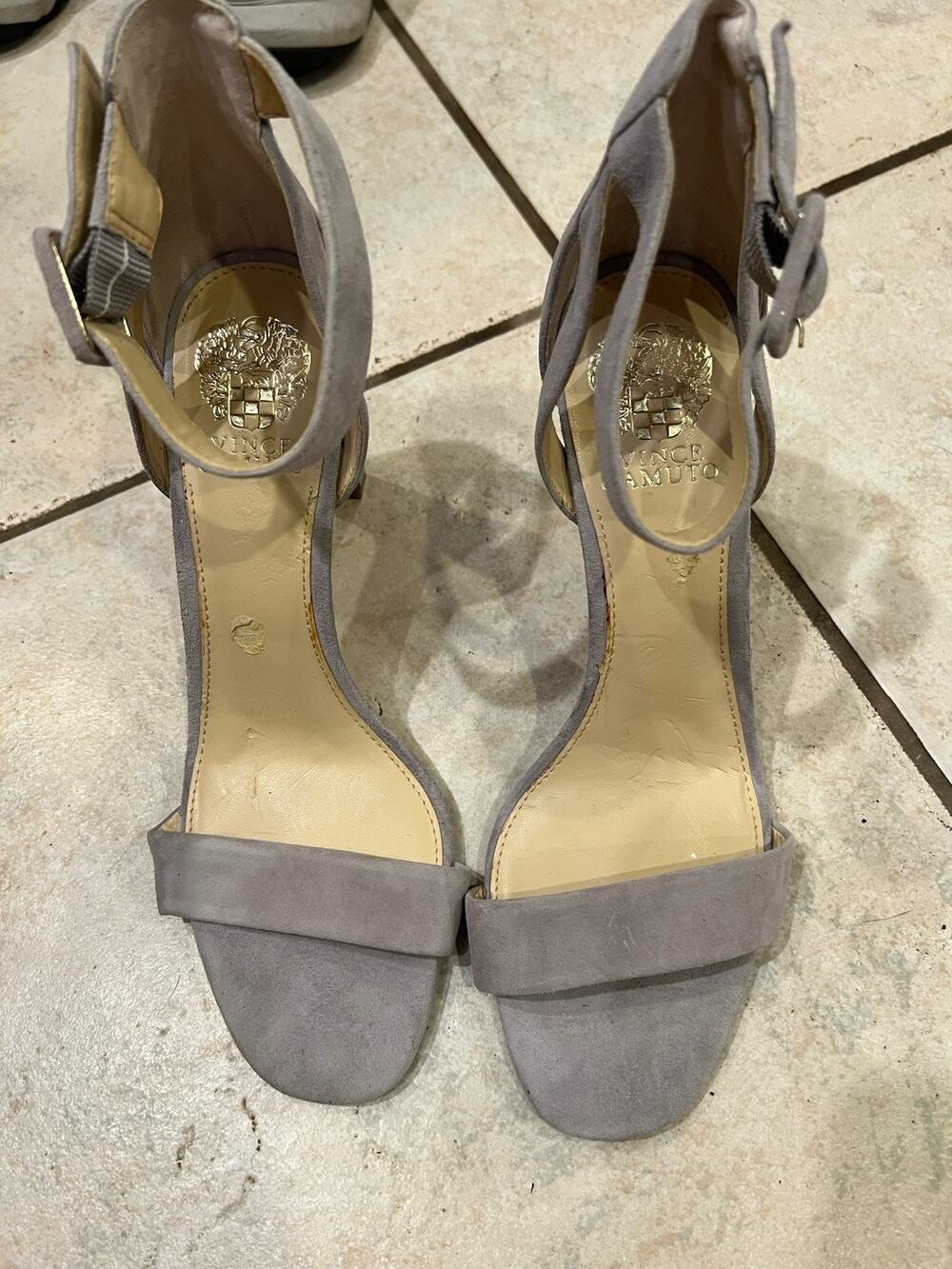 Vince Camuto Grey Suede Corlina Ankle Strap Block Heel Shoes Sz 10